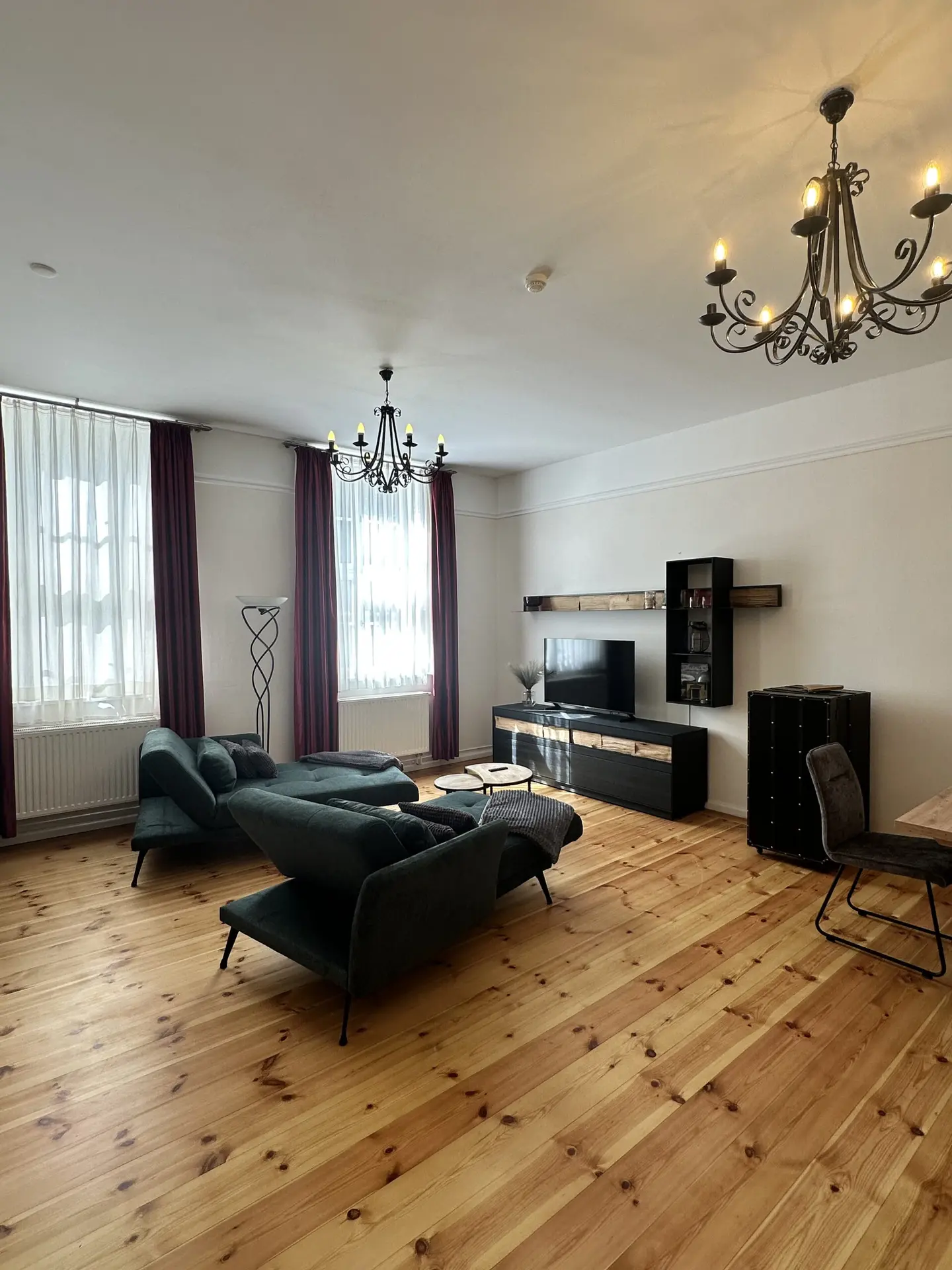 Wohnbereich eines 50 m² großen 2-Raum-Apartments in Potsdam